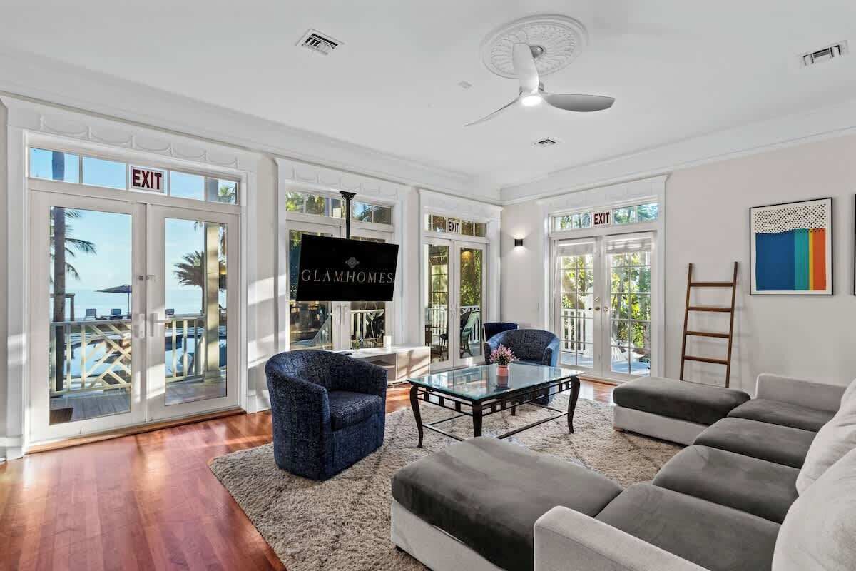 スマートテレビ、書斎 / ワークスペース