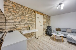 Apartament estàndard, diversos dormitoris (Apartment Alice close to Pula centre) | Sala d'estar
