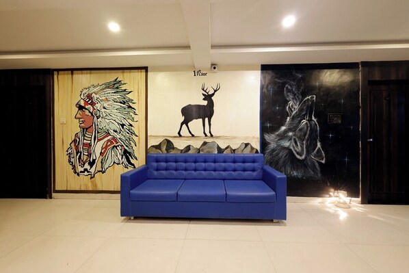 Living area - Hotel Diamond Residency (Indore)