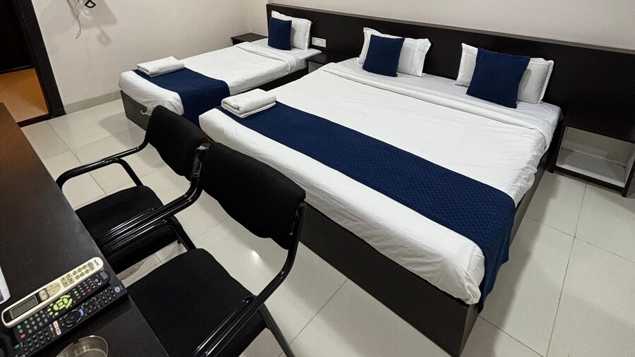 Hotel Diamond Residency