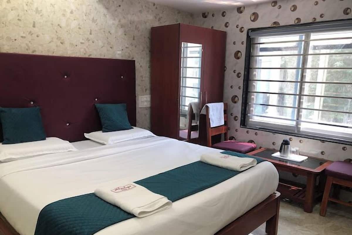 Deluxe Double Room | Free WiFi