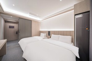 Deluxe Twin Room | Premium bedding, desk, soundproofing, free WiFi - Hound Hotel DaeGu (Daegu)