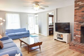 Televisor i llar de foc 