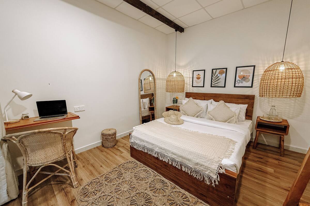 Romantic Villa, Garden View | 1 bedroom, desk, laptop workspace, WiFi (free)