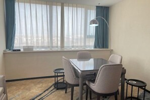 Unclassified image, 3 of 21, button - Yurong International Hotel (Kunshan)