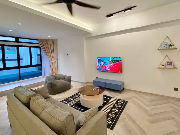 Fernseher
