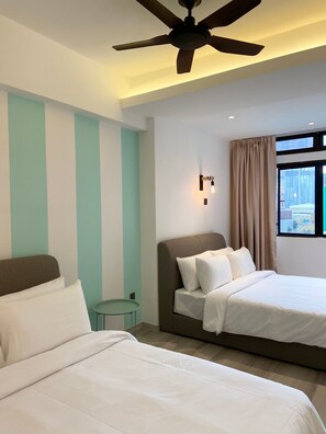 3 habitaciones, tabla de planchar con plancha y wifi gratis