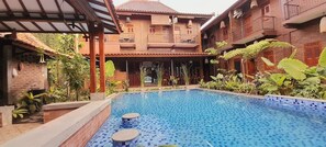 Kolam renang