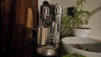 Kaffe och/eller kaffebryggare