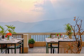 Restaurant - Hotel Sonam Delek Gangtok (Gangtok)