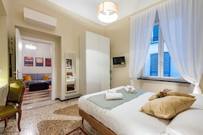 1 bedroom, iron/ironing board, free WiFi, bed sheets