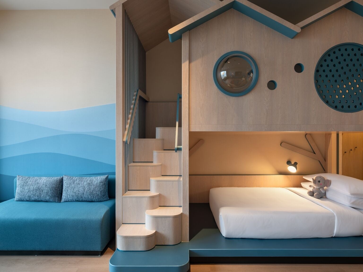 Family Suite, 2 Bedrooms | Minibar, in-room safe, blackout curtains, soundproofing