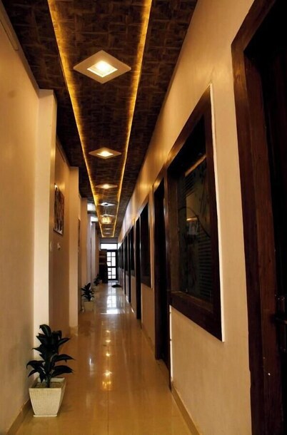 Tirupati Balaji Inn Bageshwar Dham