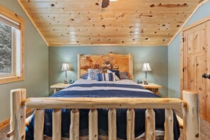 4 bedrooms, travel cot, free WiFi, bed sheets