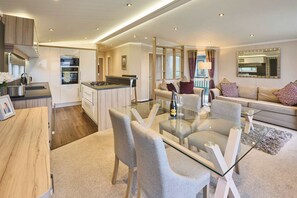 独立别墅 | 2 多间卧室