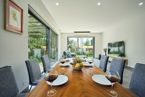 Dining - Riverside Retreat: Infinity Pool & Sauna Luxury at Private Villa (Thành phố Hội An)