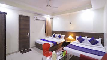 Superior Room | Egyptian cotton sheets, premium bedding, down duvets, memory-foam beds