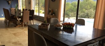 La Villa Des Baronnies facing Mont Ventoux, 10 people