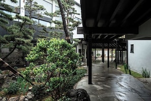 Exterior - Resun Resort Hotel Yixing (Wuxi)