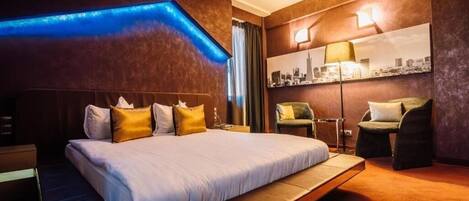 Deluxe Double Room Single Use