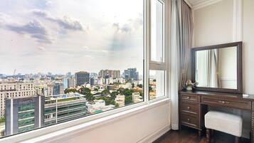 Premium-sengetøj, gratis produkter i minibaren, gratis Wi-Fi, sengetøj