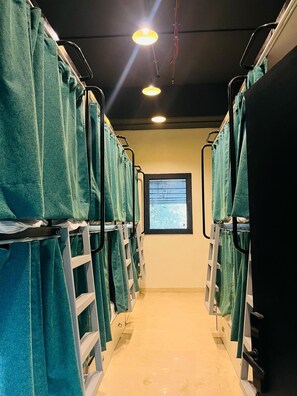 標準共用宿舍, 多張床, 非吸煙房 | 埃及棉床單、高級寢具、記憶棉床墊、獨特裝修