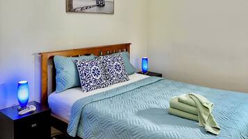 3 bedrooms, WiFi, bed sheets