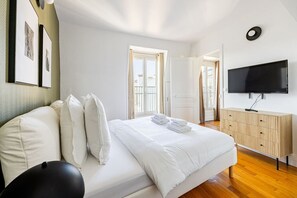 1 soverom, strykejern/-brett, reiseseng for barn og wi-fi