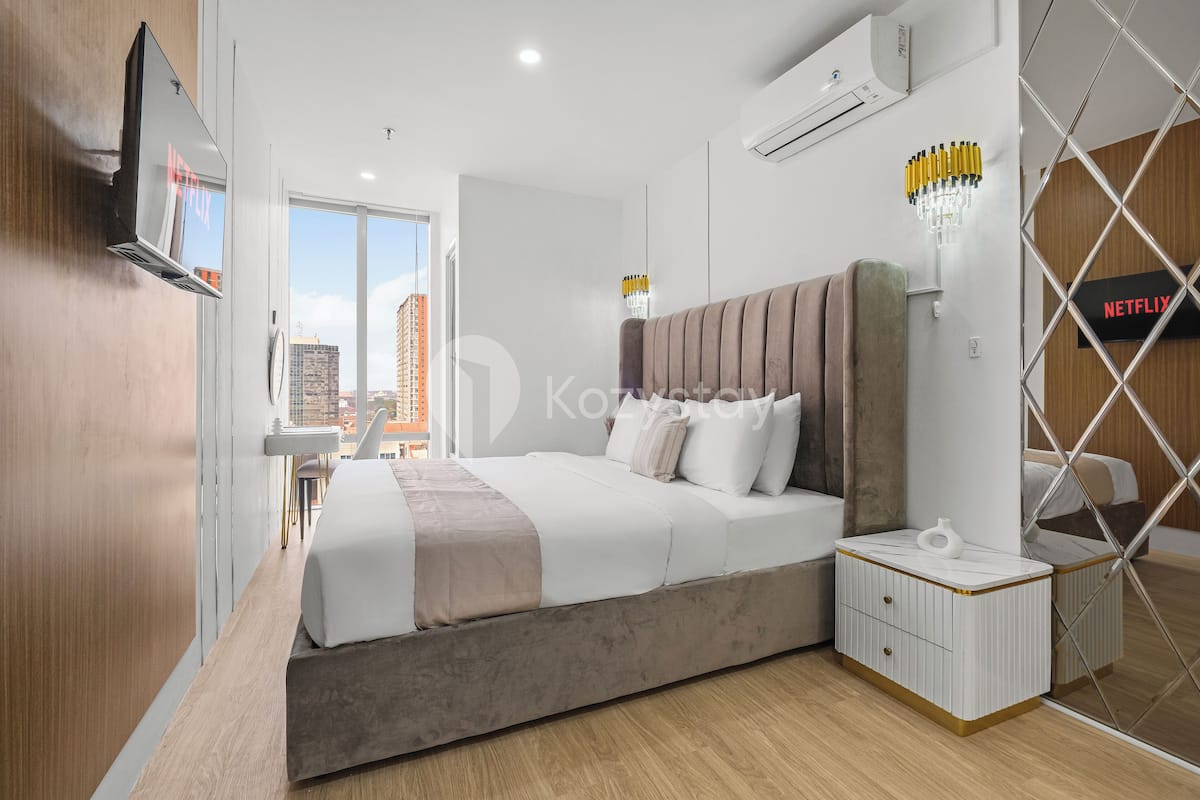 Departamento, 2 habitaciones, vista a la ciudad | 2 habitaciones y espacio para trabajar con laptop