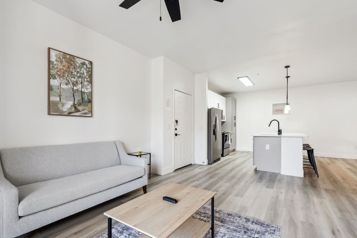 Deluxe Apartment, 2 Bedrooms | Living area | 42-inch Smart TV with digital channels, Netflix, Hulu
