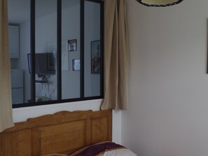 Interior - House near beach and shops with garden (Le Palais)