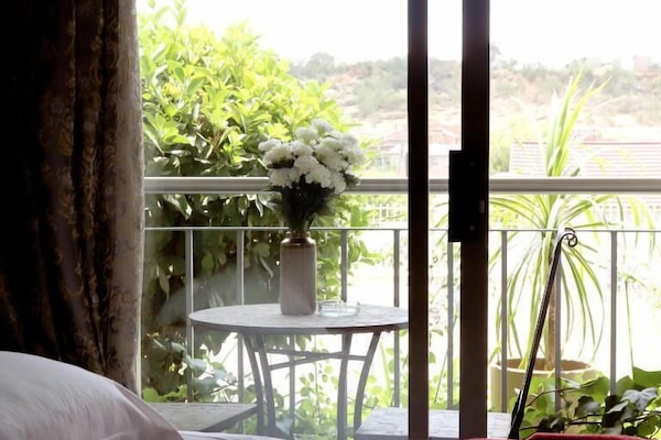 Iron/ironing board, free WiFi