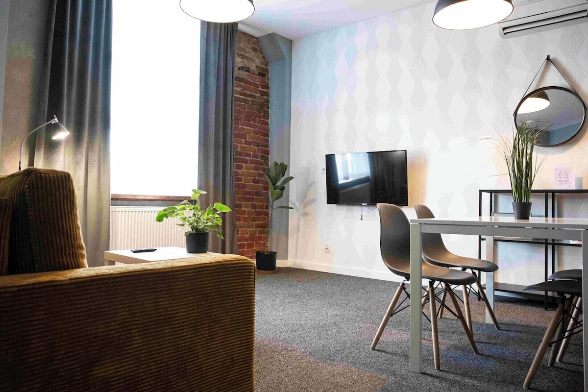 Loft | 1 quarto, escrivaninha, espaço de trabalho para notebook
