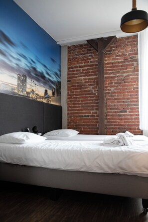 Studio, 1 Bedroom