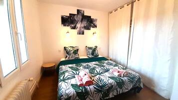 1 chambre, fer et planche Ă repasser, lit parapluie, Wi-Fi gratuit