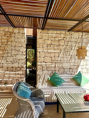 Terrace/patio - Charming Architect villa nestled within the only Argan forrest in the 🌎 (Essaouira)