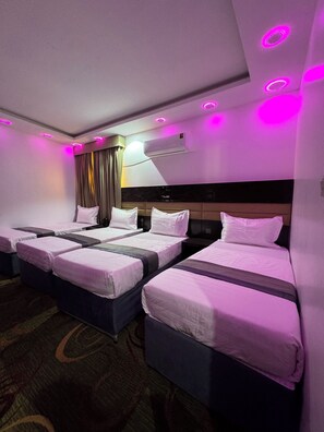 Laptop workspace, blackout curtains, iron/ironing board, free WiFi - Eqamh Etlala Quba- إقامة إطلالة قباء (Madinah)