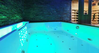 ✨Romantic Night with Balneotherapy & Sauna | Erotic Escape Game Optional ✨