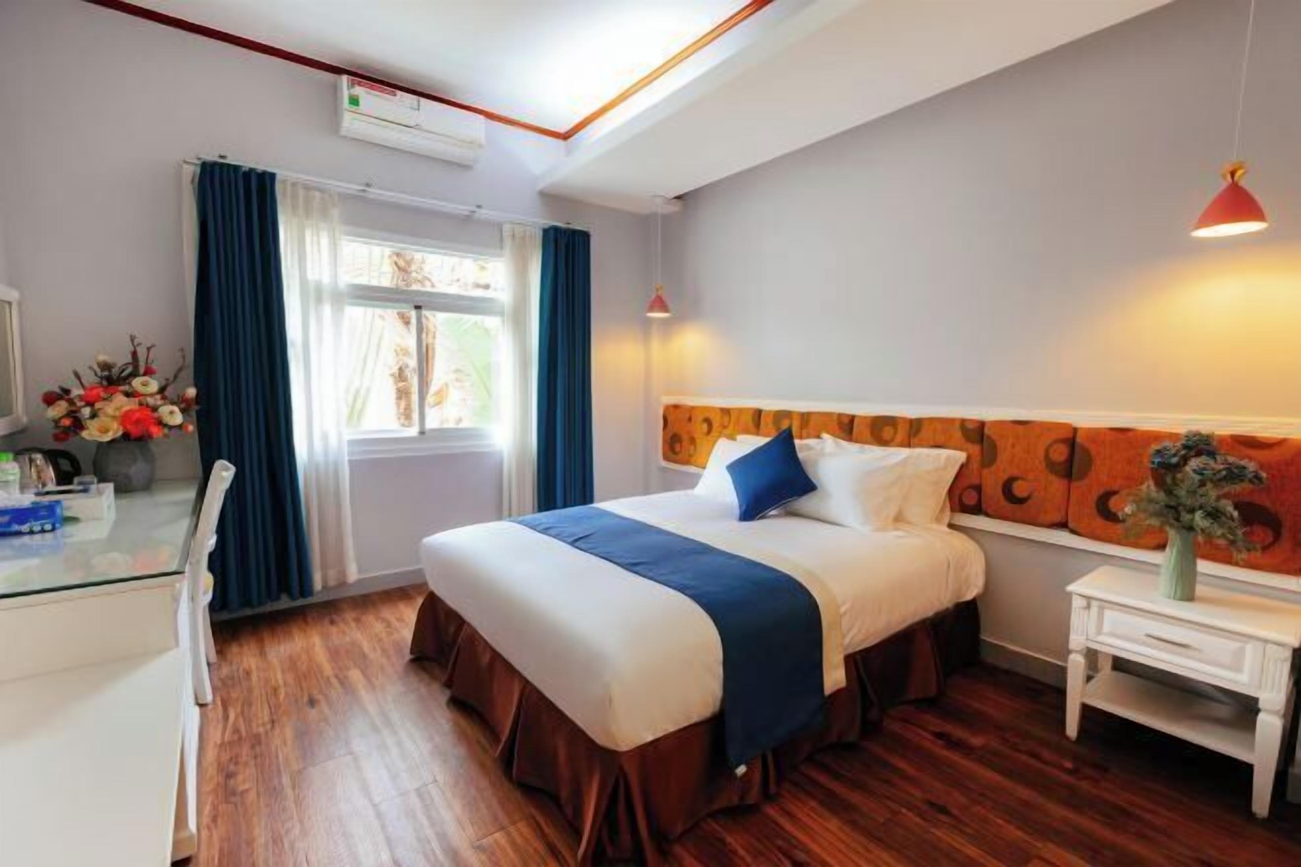 Coffres-forts dans les chambres, rideaux occultants, Wi-Fi gratuit