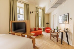 Wilde Superior Bedroom | Cofres nos quartos, cortinas blackout, ferros/tábuas de passar roupa