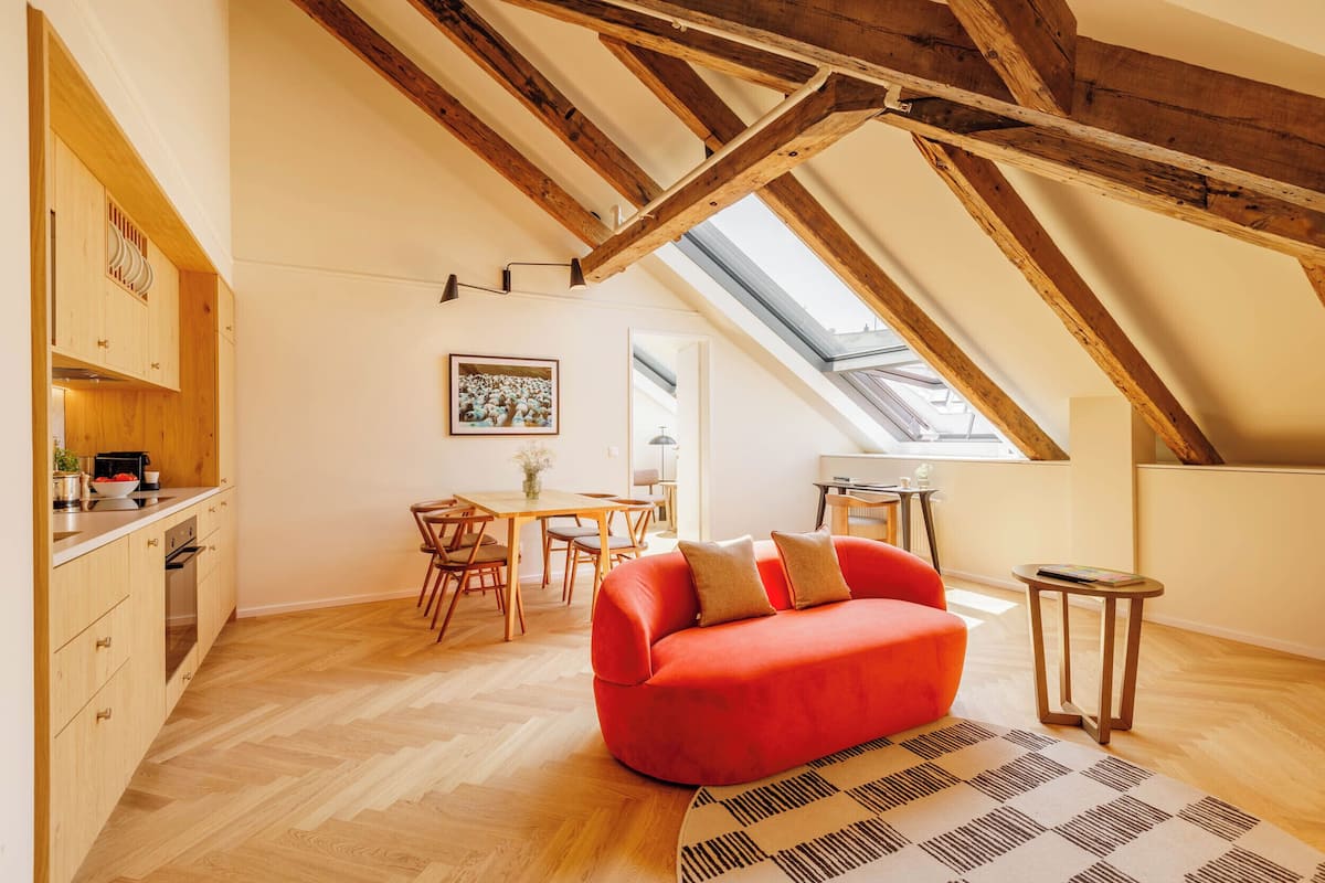 Apartment, 2 Bedrooms | 1 bedroom, desk, free WiFi, bed sheets