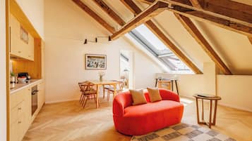 Apartment, 2 Schlafzimmer | Zimmersafe, Verdunkelungsvorhänge, Bügeleisen/Bügelbrett