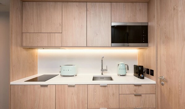 Family Studio Sleeps 4 | Private kitchen | Espresso maker, coffee/tea maker, electric kettle