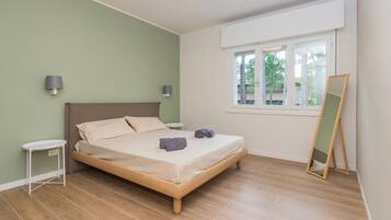 2 Schlafzimmer, Bügeleisen/Bügelbrett, WLAN, Bettwäsche
