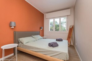 2 Schlafzimmer, Bügeleisen/Bügelbrett, WLAN