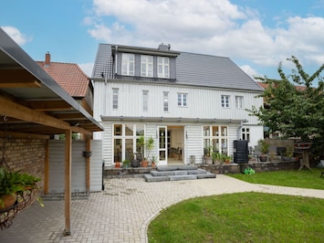 Huis, Dak, Huis, Woongebied, Verblijf, Deur, Tuin, Landgoed, Werf, Schuifraam