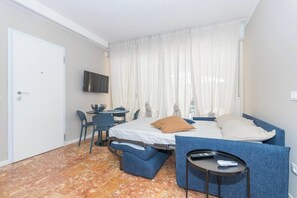 1 chambre, fer et planche à repasser, Wi-Fi, draps fournis
