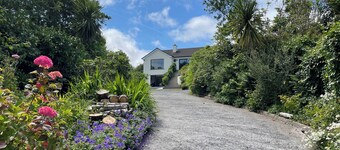 Lakeside Apartment Retreat in Oughterard Connemara