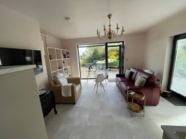 Apartment | Living area | TV - Lakeside Apartment Retreat in Oughterard Connemara (Oughterard)