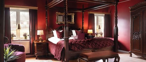 Suite, Garden View | In-room safe, iron/ironing board, free WiFi